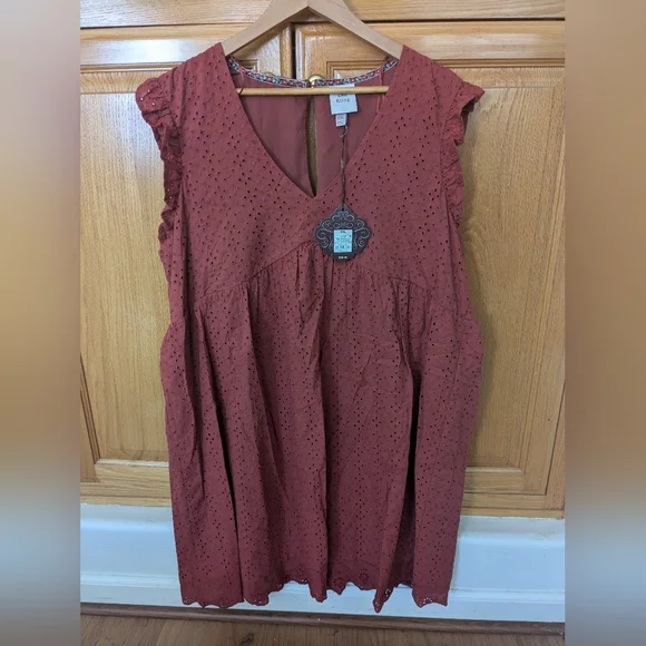 NWT - Knox Rose Ruffle Sleeve Desert Red Dress - Picture 2 of 5
